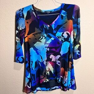 🔥BUY TWO GET ONE 50% OFF🔥
*Discount applied when you create a bundle*